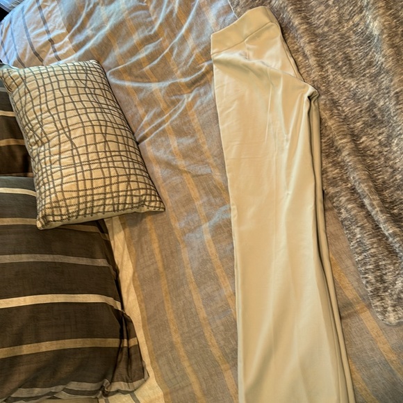 Nine West Women’s Pantsuit - Picture 3 of 3